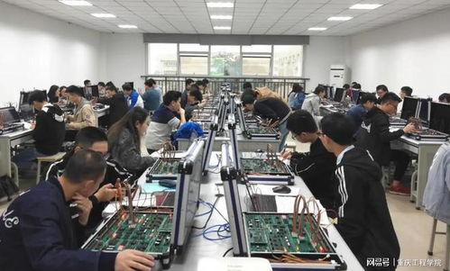 硬核專業(yè)扎堆來襲 計算機科學與技術與計算機信息技術共筑工程名就之路